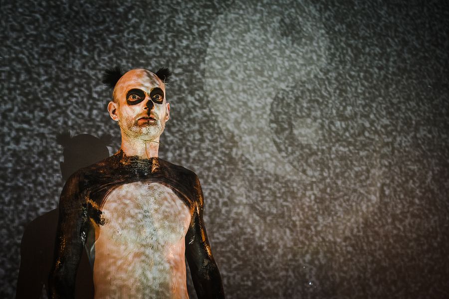 Die Show mit dem Pandabären, Theaterhaus Jena – Szenenfoto 24