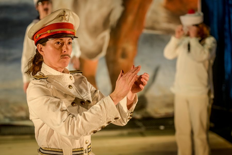 Die Stiere, Theaterhaus Jena – Szenenfoto 7