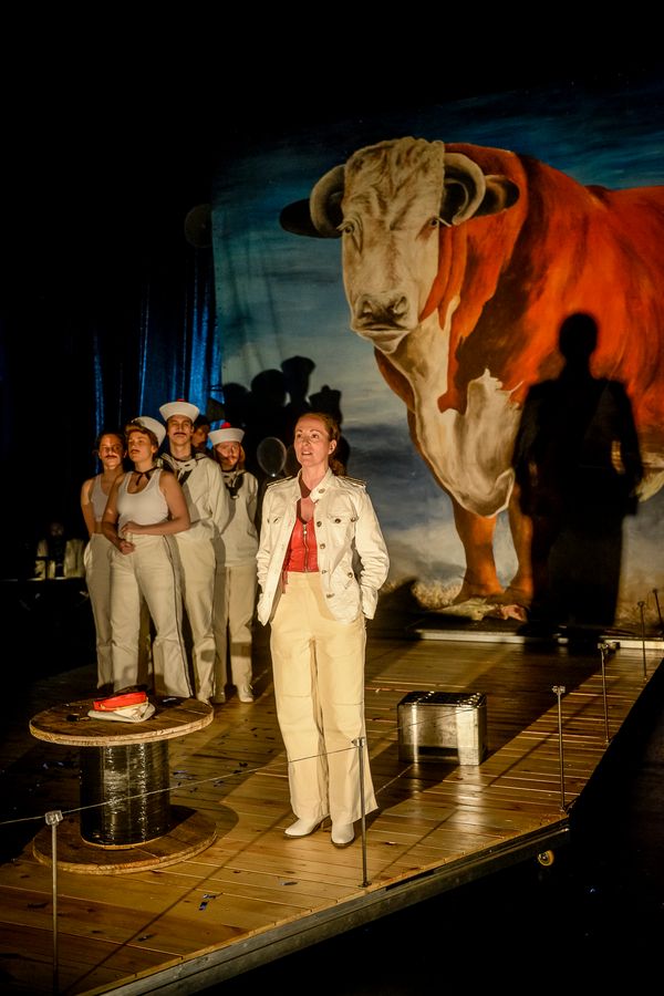 Die Stiere, Theaterhaus Jena – Szenenfoto 19