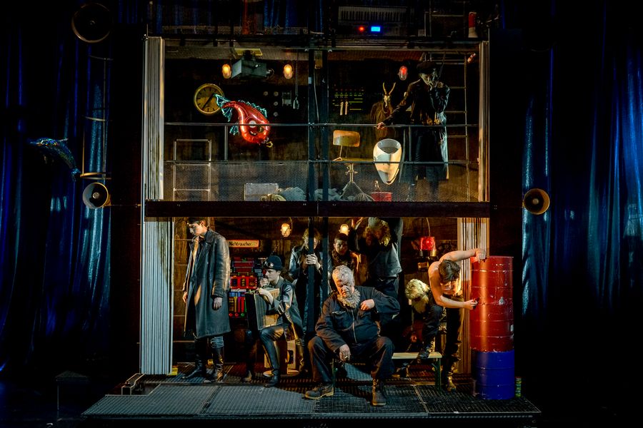 Die Stiere, Theaterhaus Jena – Szenenfoto 31