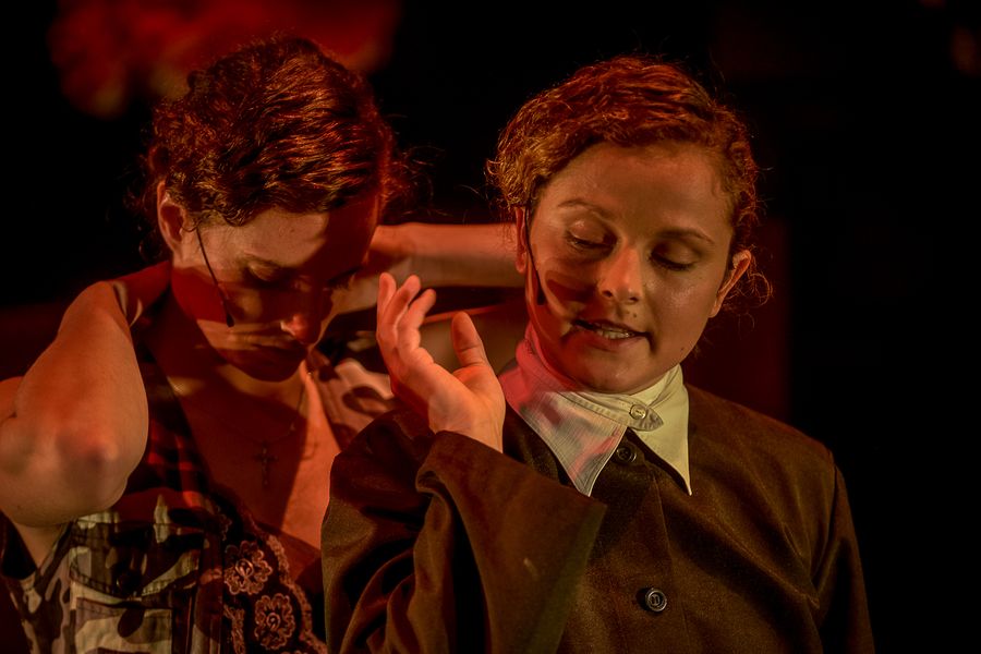 Die Zofen, Theaterhaus Jena – Szenenfoto 24