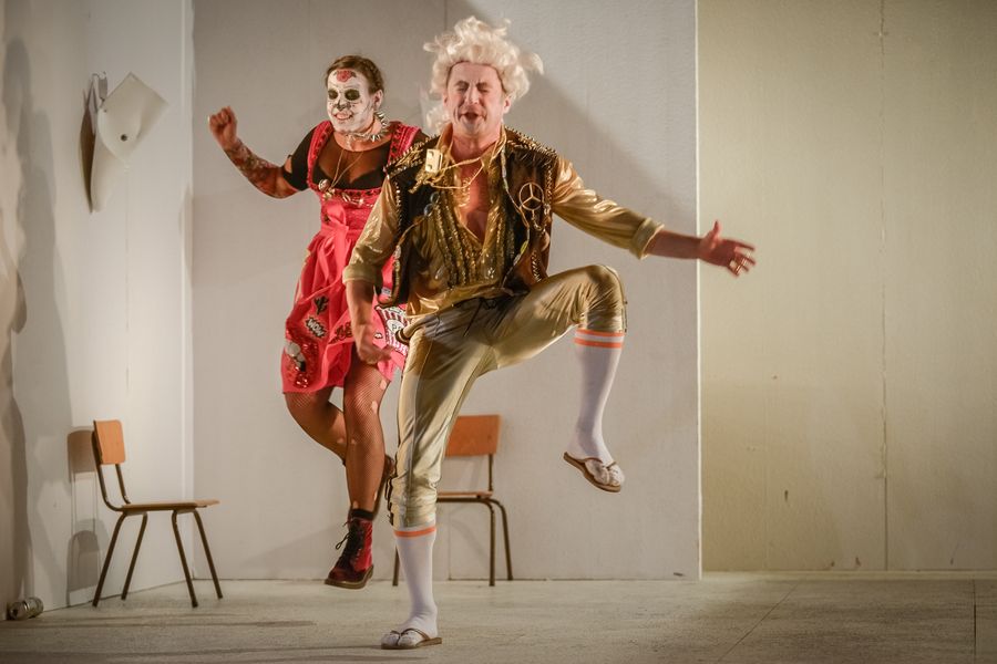 Raufaser und Randale, Theaterhaus Jena – Szenenfoto 8