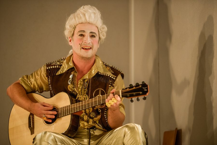 Raufaser und Randale, Theaterhaus Jena – Szenenfoto 23