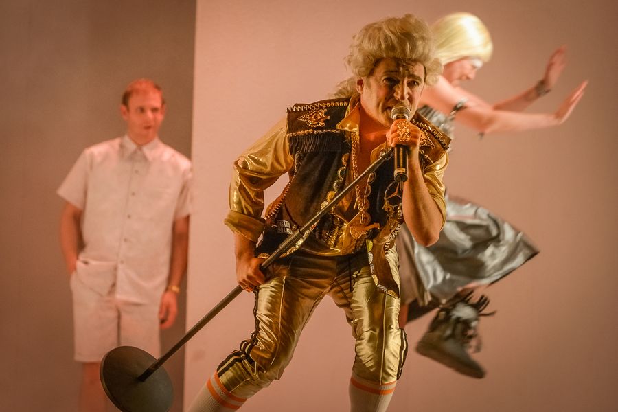 Raufaser und Randale, Theaterhaus Jena – Szenenfoto 29