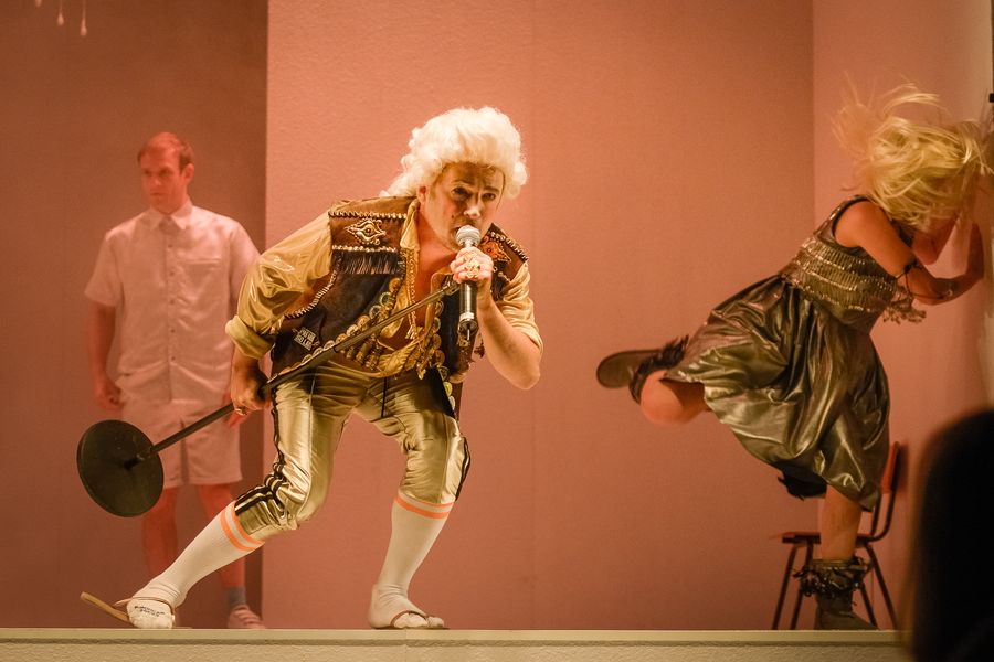 Raufaser und Randale, Theaterhaus Jena – Szenenfoto 30